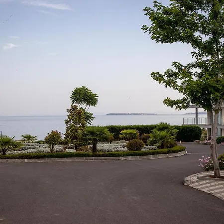 아파트 Helios In A Complex In St By Flat Mаnаger 스베티 블라스